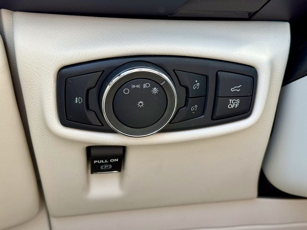 2019 Lincoln Nautilus Black Label