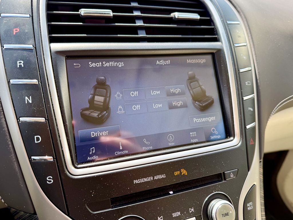 2019 Lincoln Nautilus Black Label