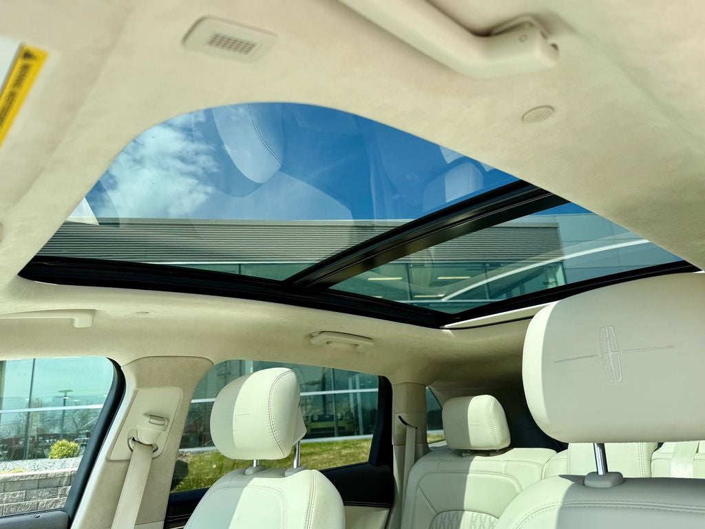 2019 Lincoln Nautilus Black Label