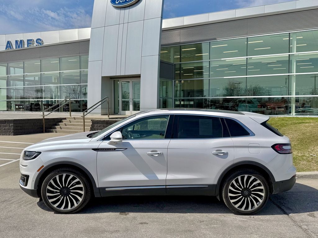 2019 Lincoln Nautilus Black Label