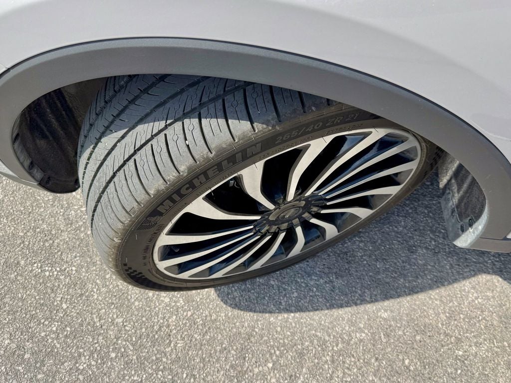2019 Lincoln Nautilus Black Label