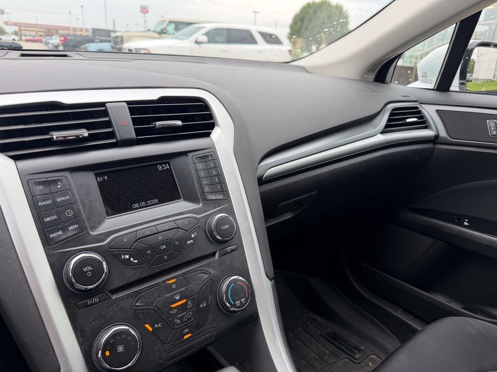 2015 Ford Fusion SE