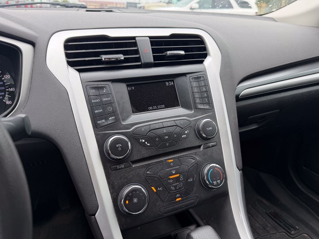 2015 Ford Fusion SE