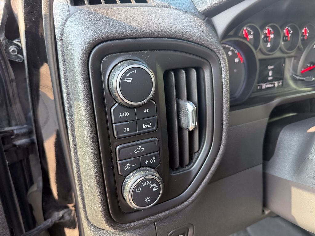 2019 Chevrolet Silverado 1500 Custom
