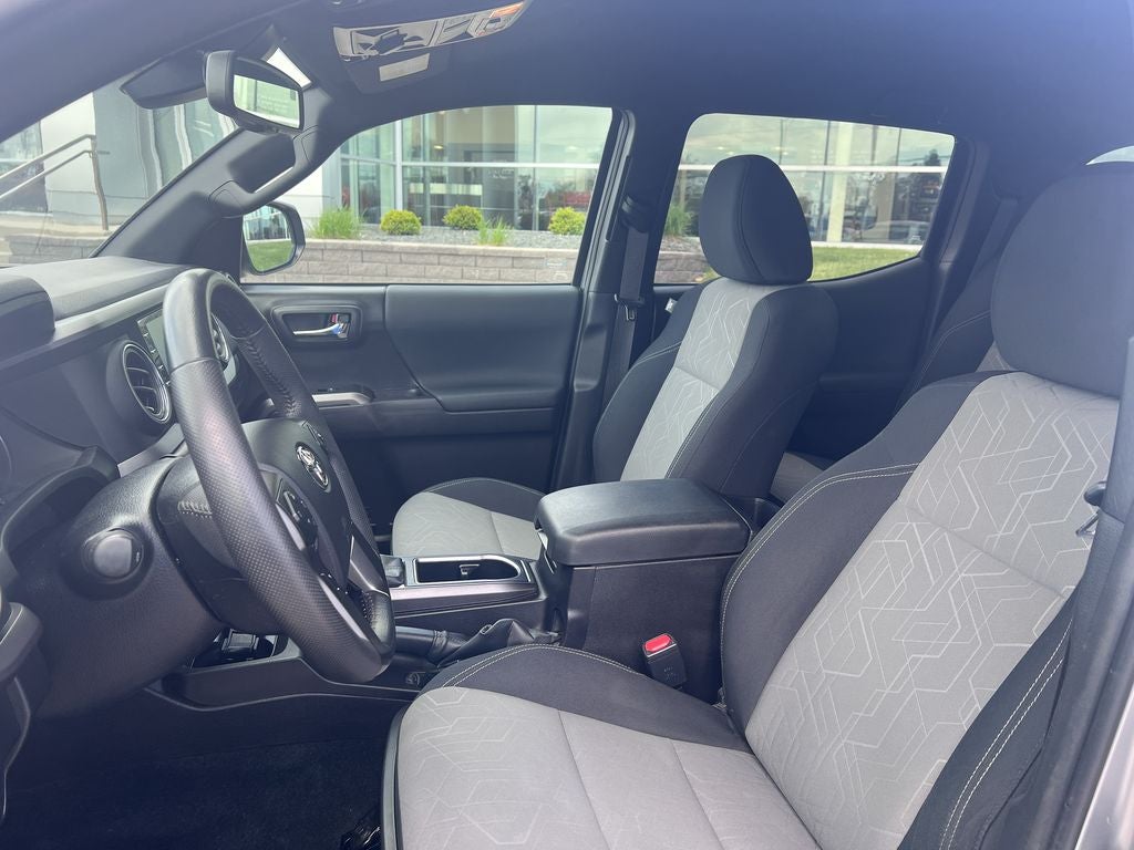 2023 Toyota Tacoma TRD Off-Road V6