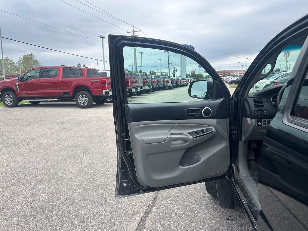 2014 Toyota Tacoma Base V6