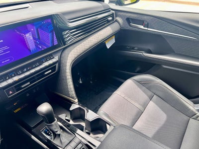 2025 Toyota Camry XLE