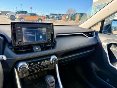 2021 Toyota RAV4 Hybrid LE