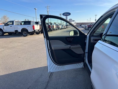 2023 Lincoln Aviator Standard