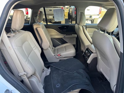 2023 Lincoln Aviator Standard