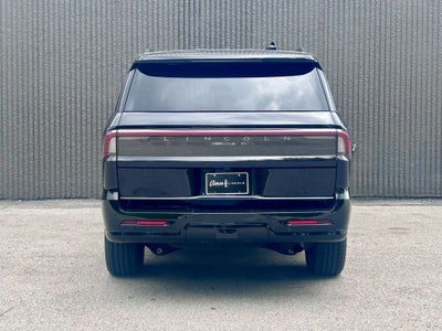 2025 Lincoln Navigator Reserve