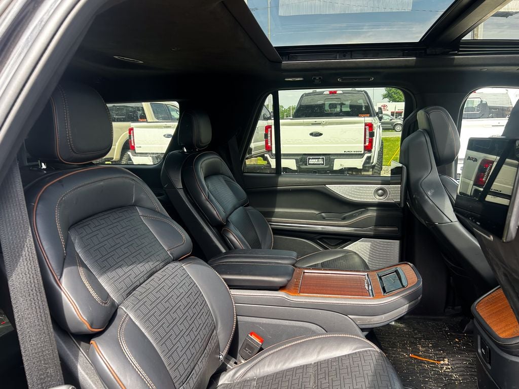 2025 Lincoln Navigator Black Label