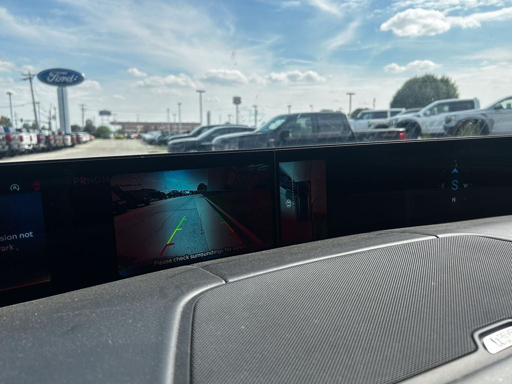 2025 Lincoln Navigator Black Label