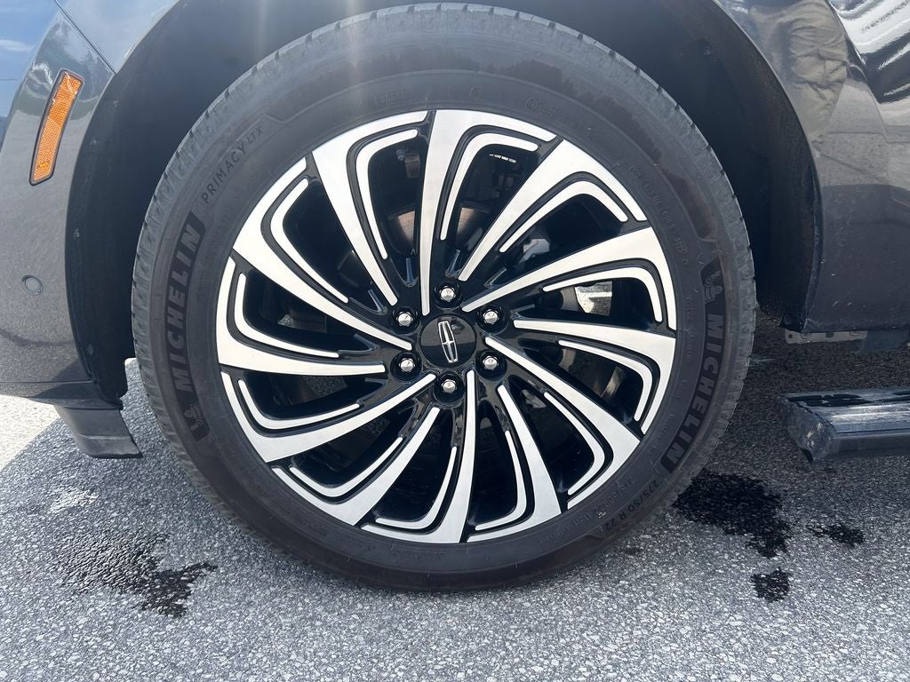 2025 Lincoln Navigator Black Label