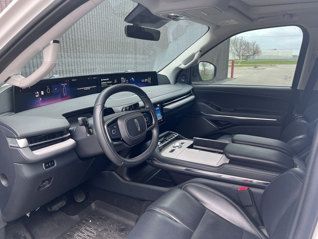 2025 Lincoln Navigator L Reserve