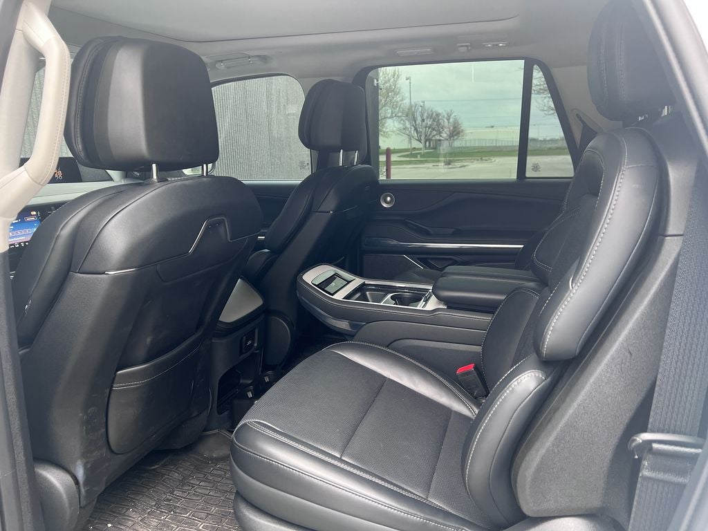 2025 Lincoln Navigator L Reserve