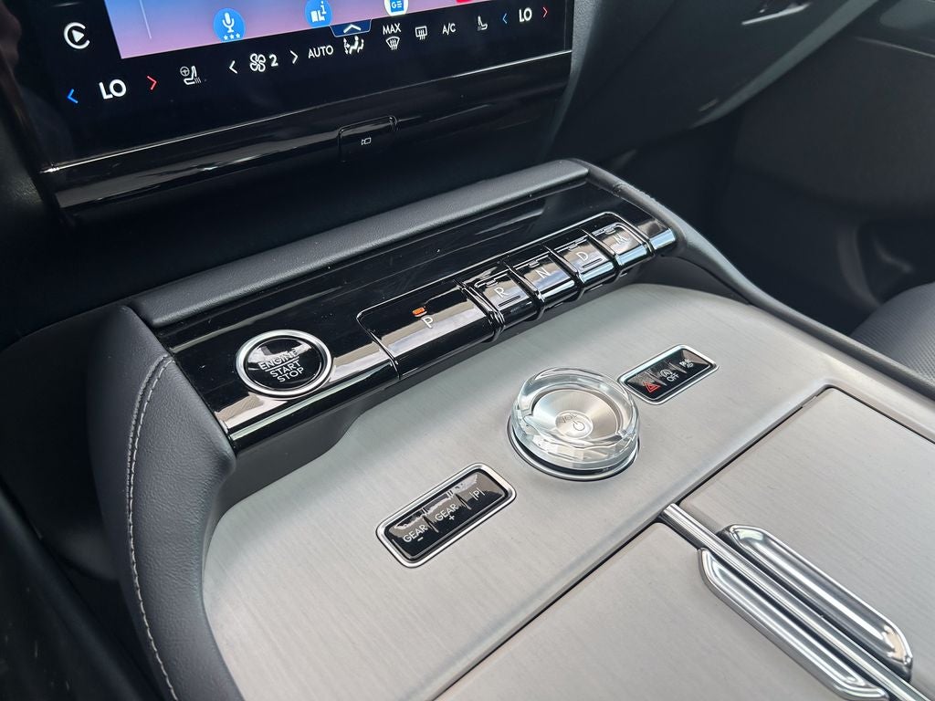 2025 Lincoln Navigator L Reserve