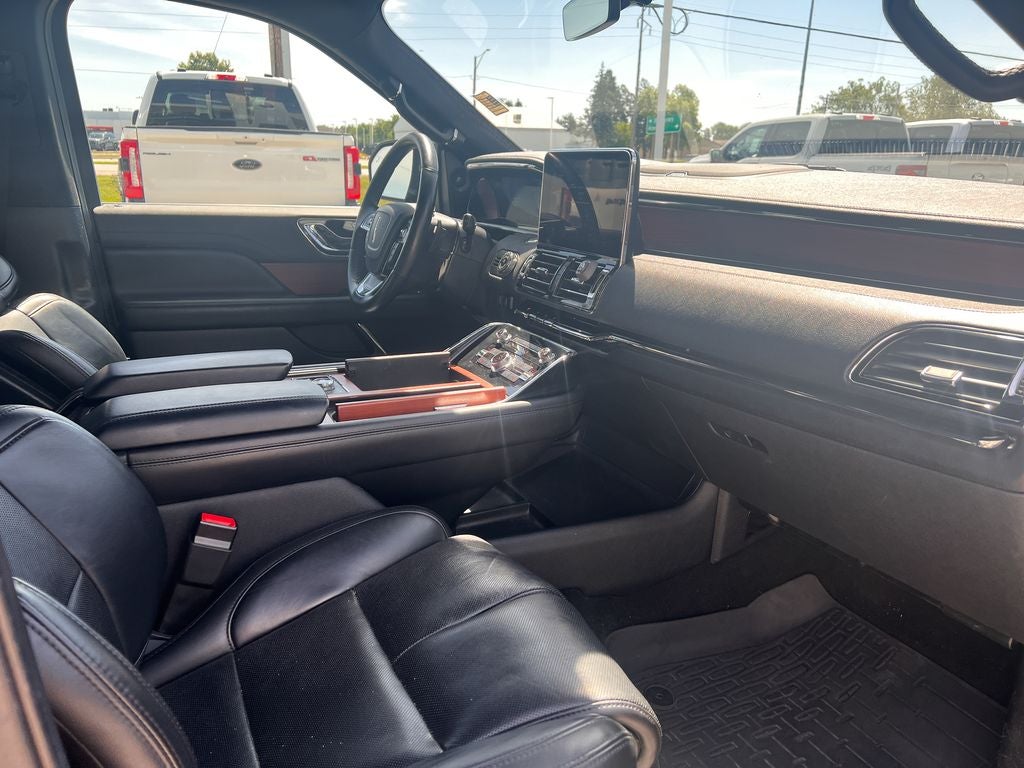 2021 Lincoln Navigator L Reserve