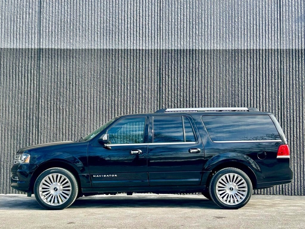 2017 Lincoln Navigator L Reserve