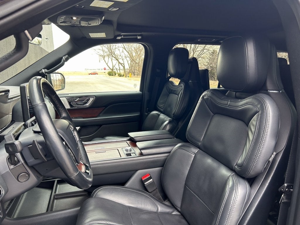 2022 Lincoln Navigator L Reserve