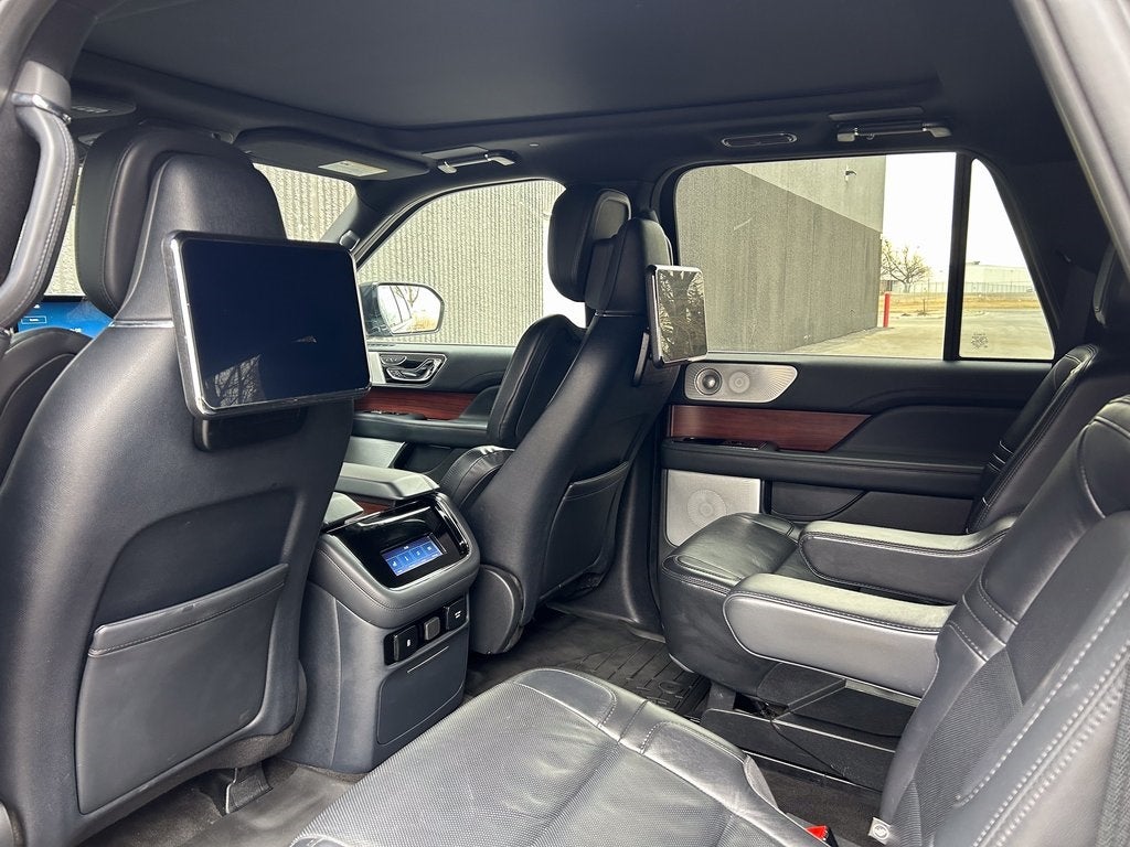 2022 Lincoln Navigator L Reserve