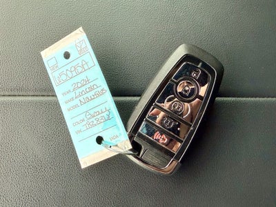 2024 Lincoln Nautilus Reserve