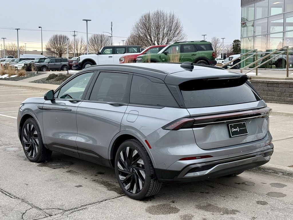 2024 Lincoln Nautilus Reserve