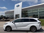 2023 Toyota Sienna LE 8 Passenger