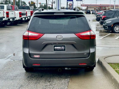 2017 Toyota Sienna LE 8 Passenger