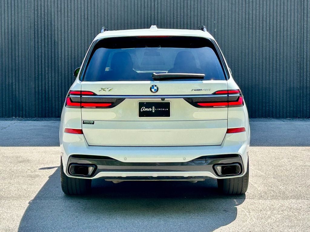 2023 BMW X7 xDrive40i