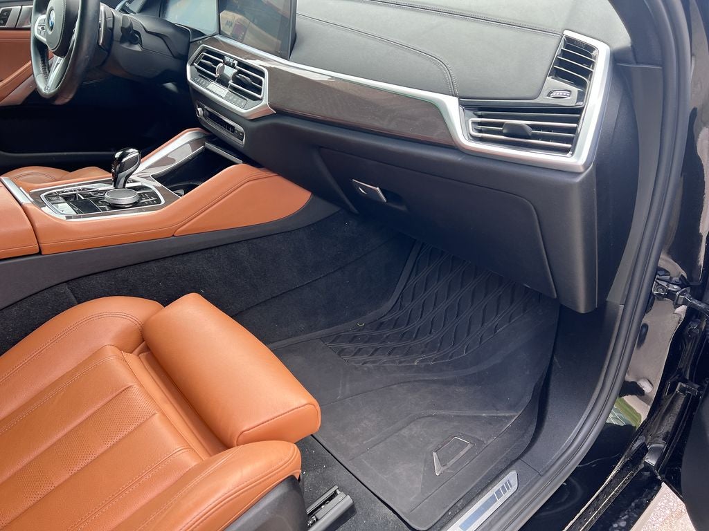 2022 BMW X6 xDrive40i