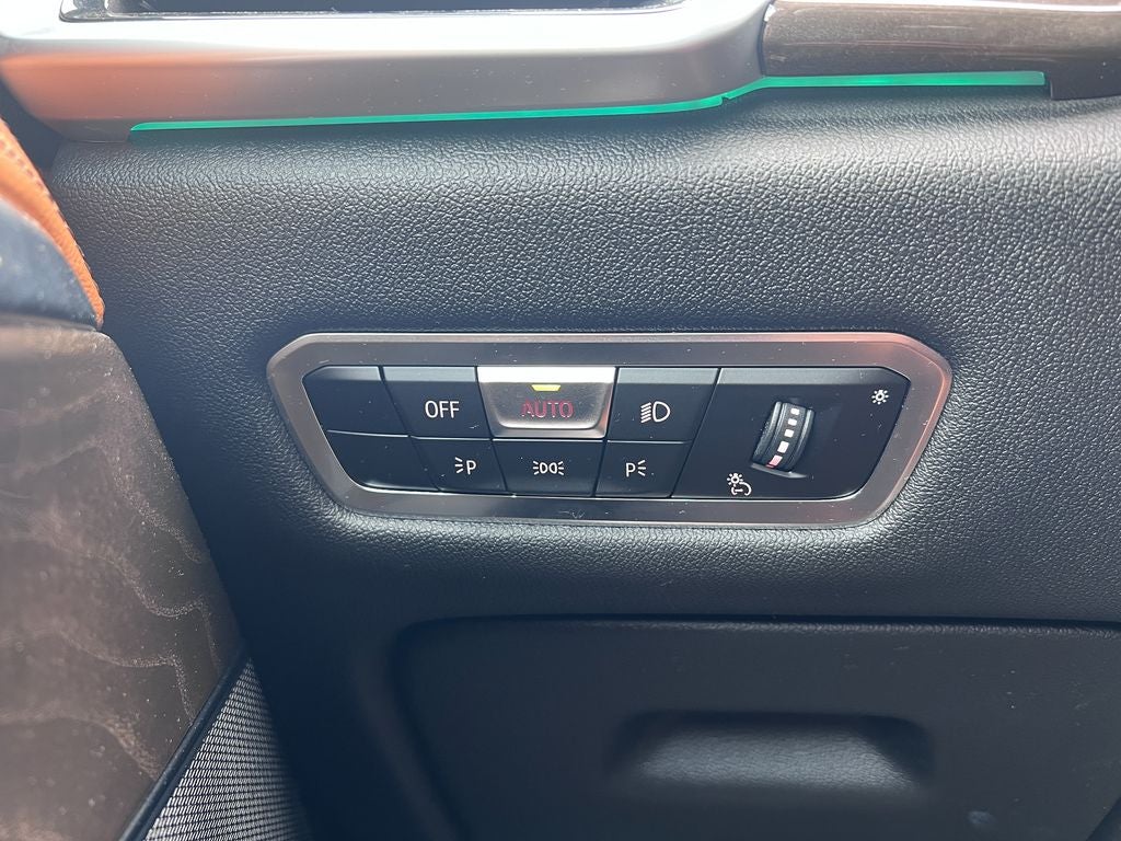 2022 BMW X6 xDrive40i