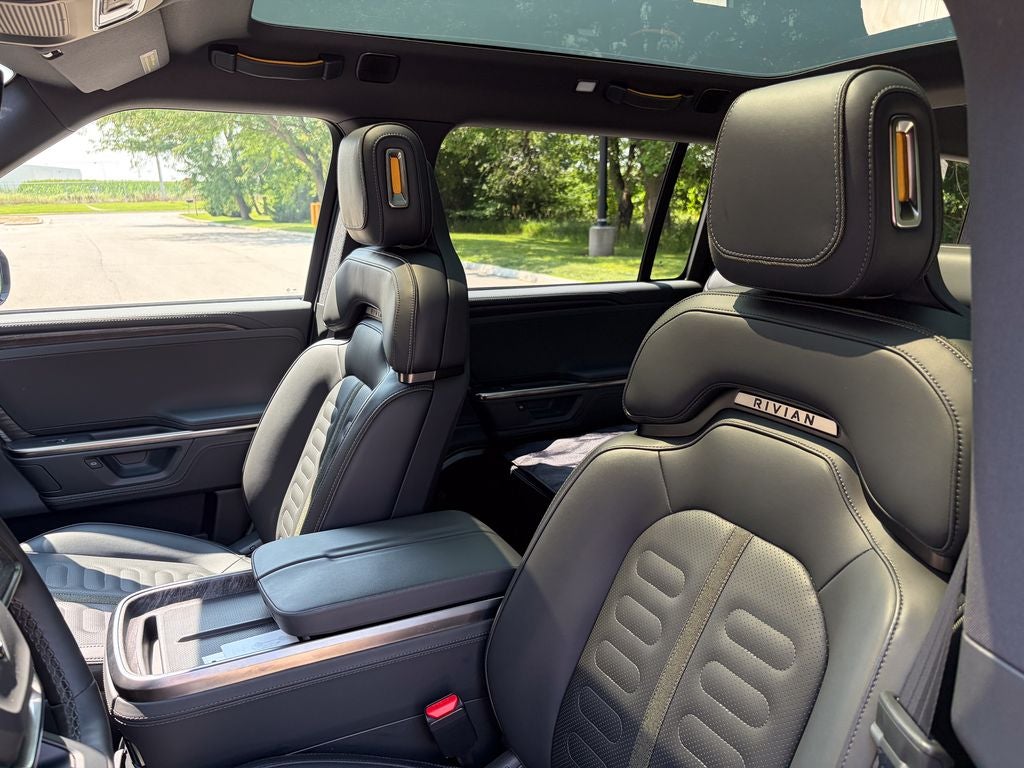 2026 Rivian R1S Performance Dual Motor Large Pack
