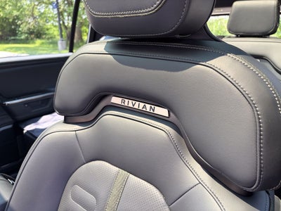 2026 Rivian R1S Performance Dual Motor Large Pack