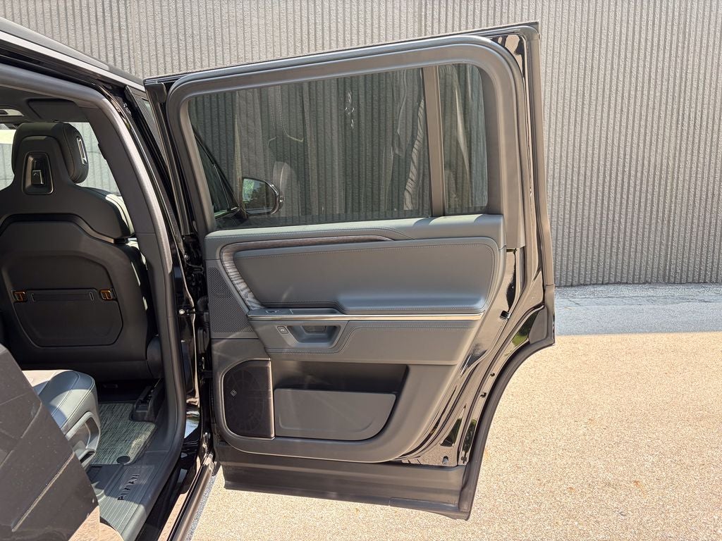 2026 Rivian R1S Performance Dual Motor Large Pack