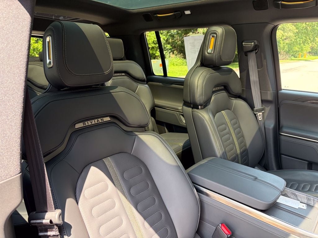 2026 Rivian R1S Performance Dual Motor Large Pack