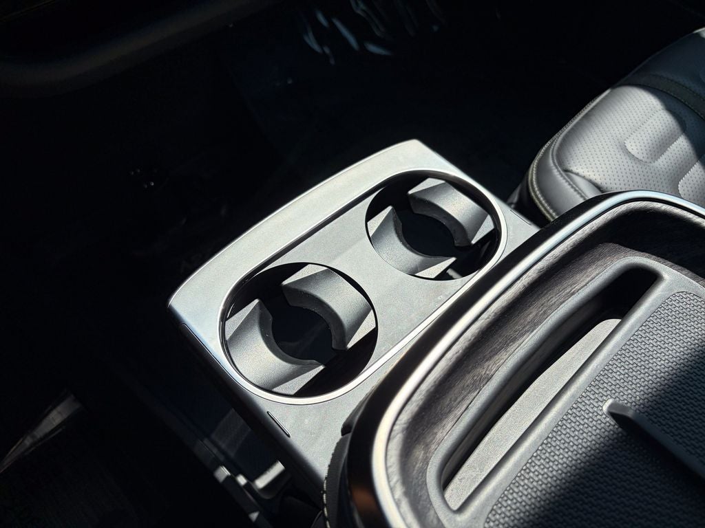 2026 Rivian R1S Performance Dual Motor Large Pack