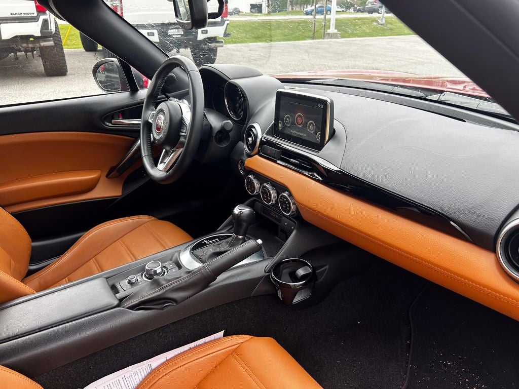 2017 FIAT 124 Spider Lusso