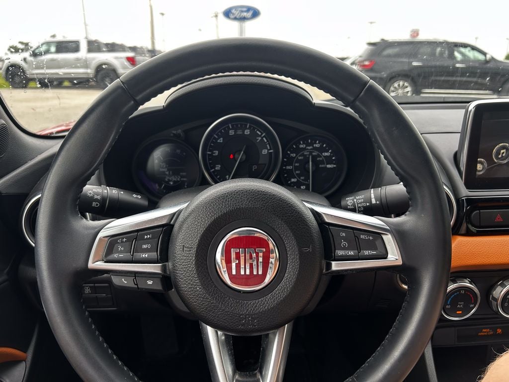 2017 FIAT 124 Spider Lusso