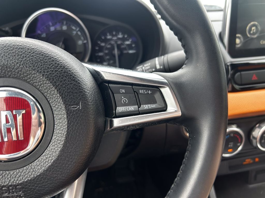 2017 FIAT 124 Spider Lusso