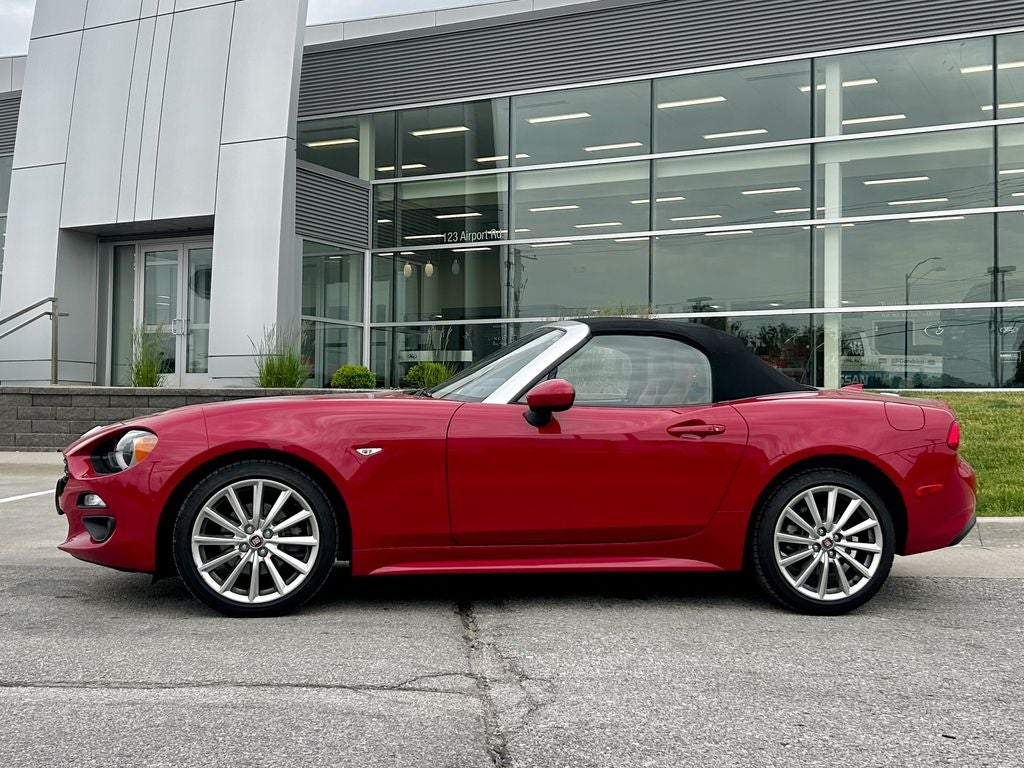 2017 FIAT 124 Spider Lusso