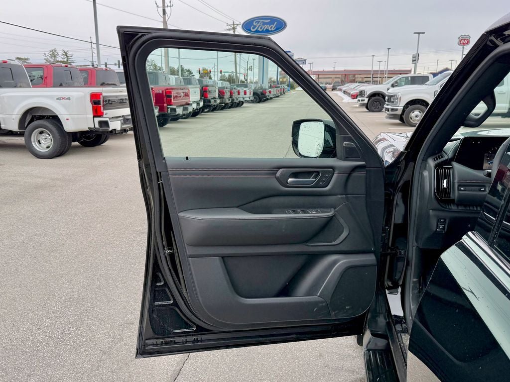 2025 Nissan Armada PRO-4X