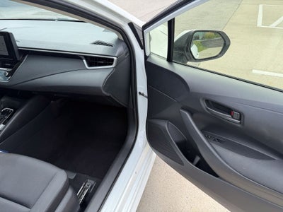 2025 Toyota Corolla Hybrid LE