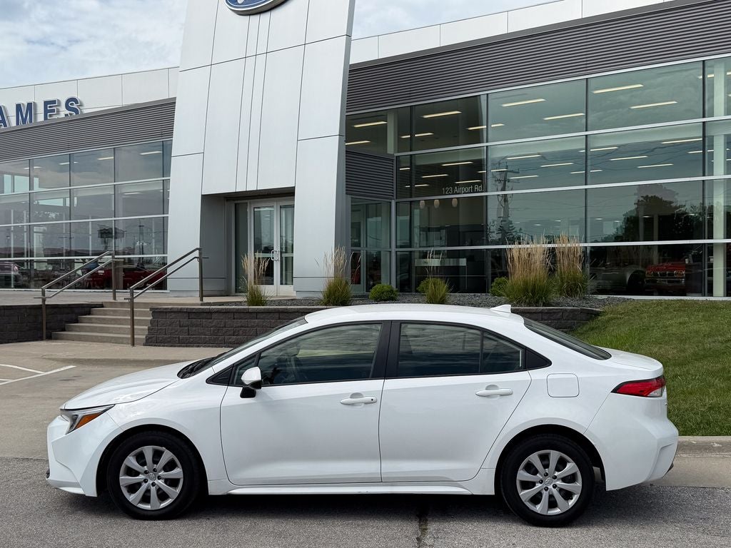 2025 Toyota Corolla Hybrid LE