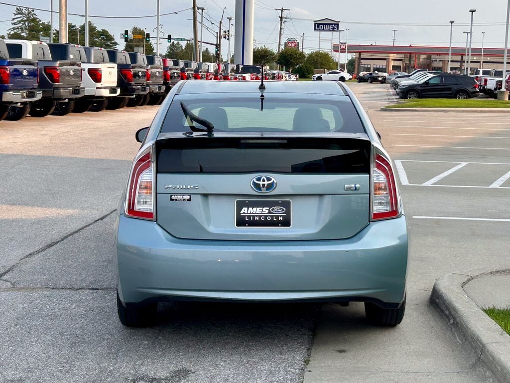 2013 Toyota Prius Two