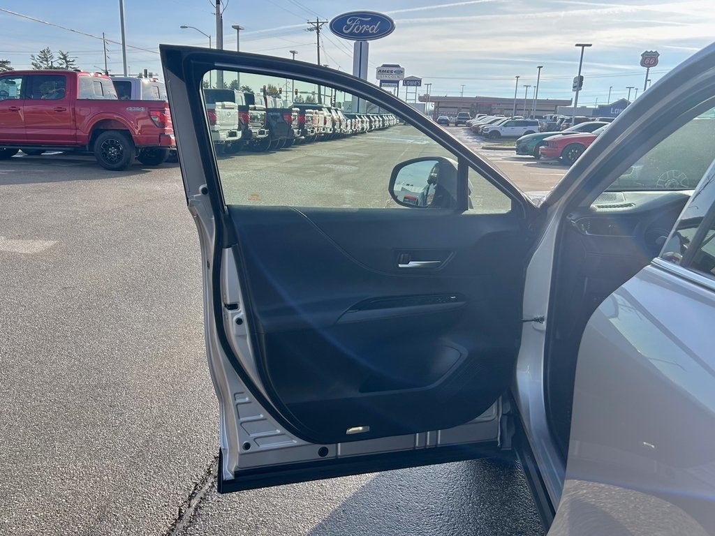 2021 Toyota Venza LE