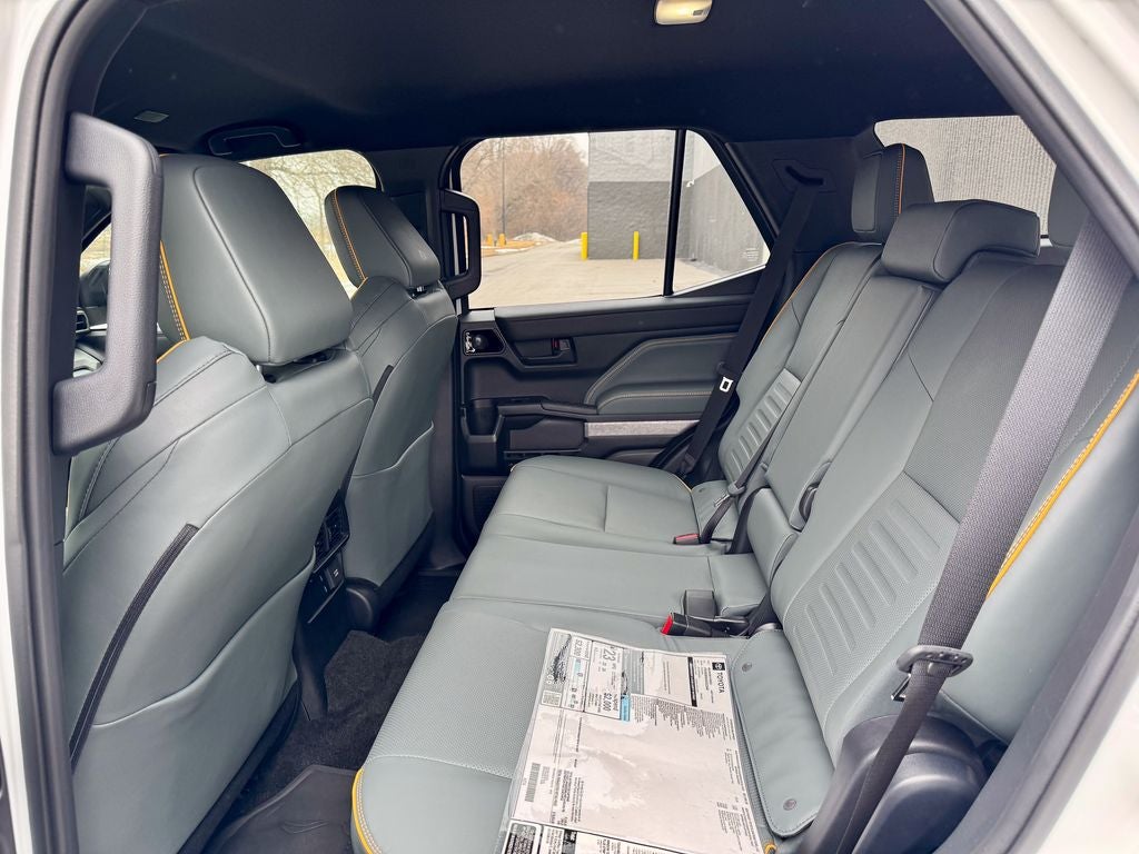 2025 Toyota 4Runner i-FORCE MAX Hybrid Trailhunter