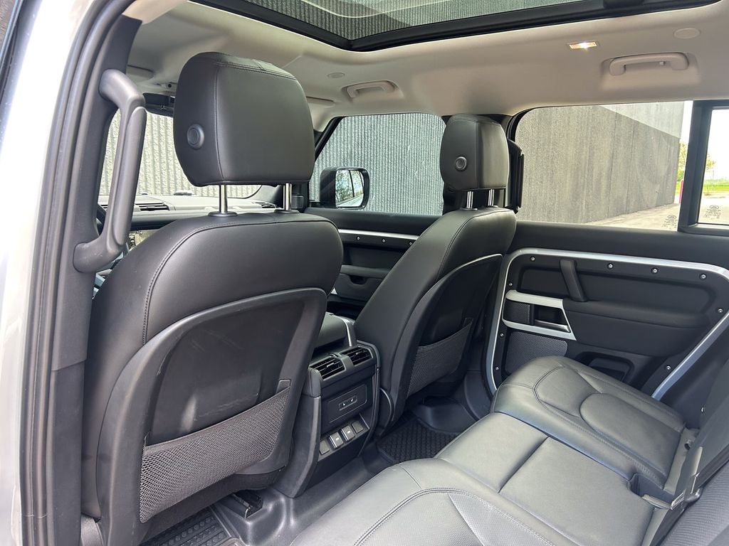 2023 Land Rover Defender 110 S