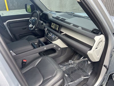 2023 Land Rover Defender 110 S