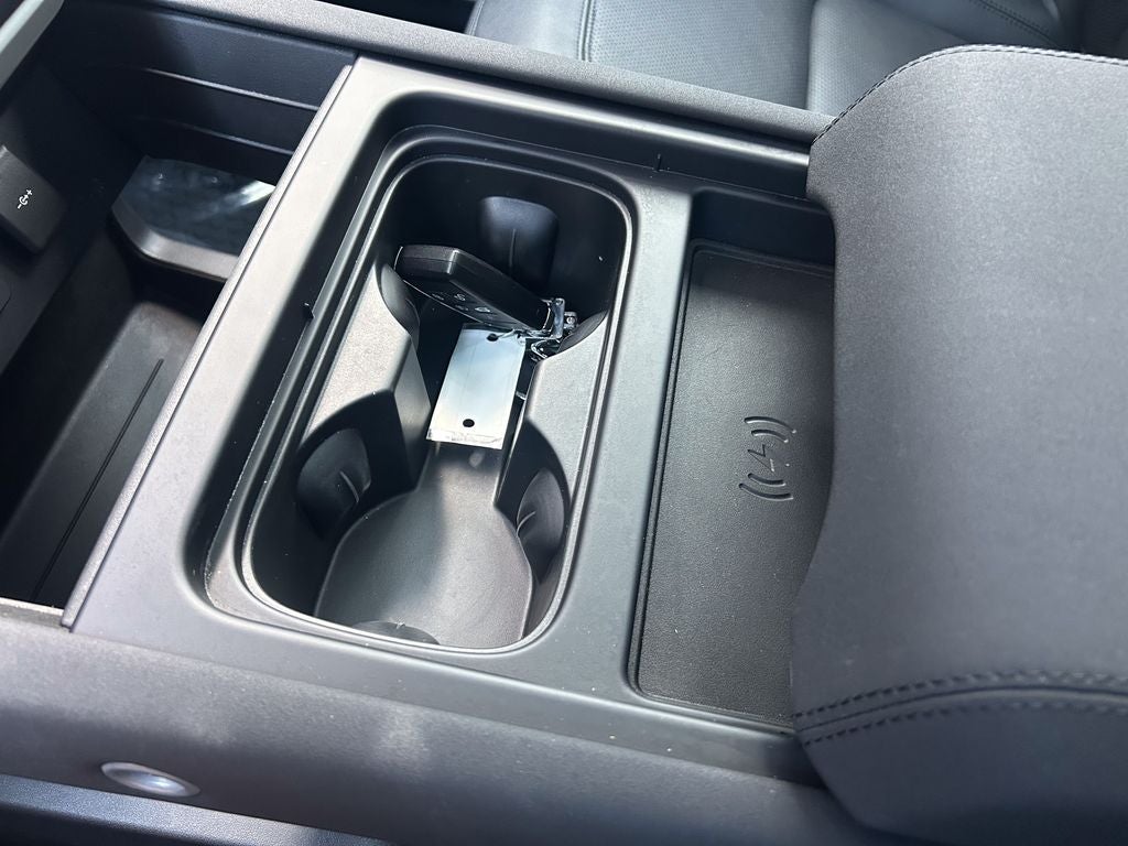 2023 Land Rover Defender 110 S